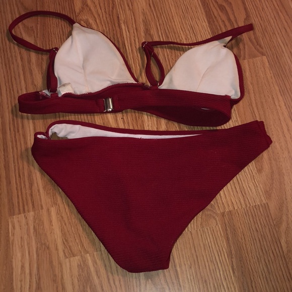 Bikini set - Picture 2 of 2